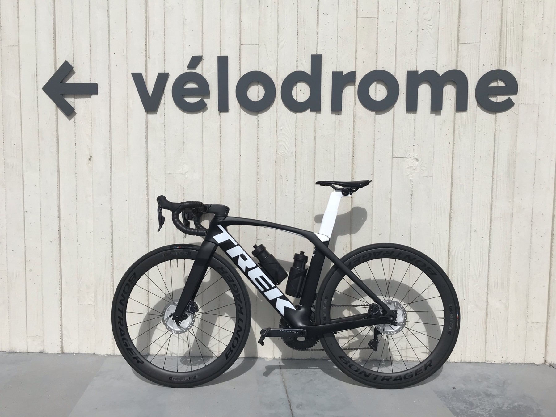 Precio trek 2024 madone 2020