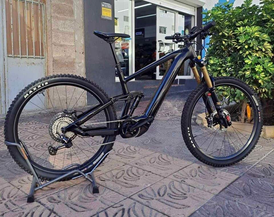 Moustache Samedi 29 Game 11 - 750 Wh 2023 VTT électrique neuf - VENDRE ...