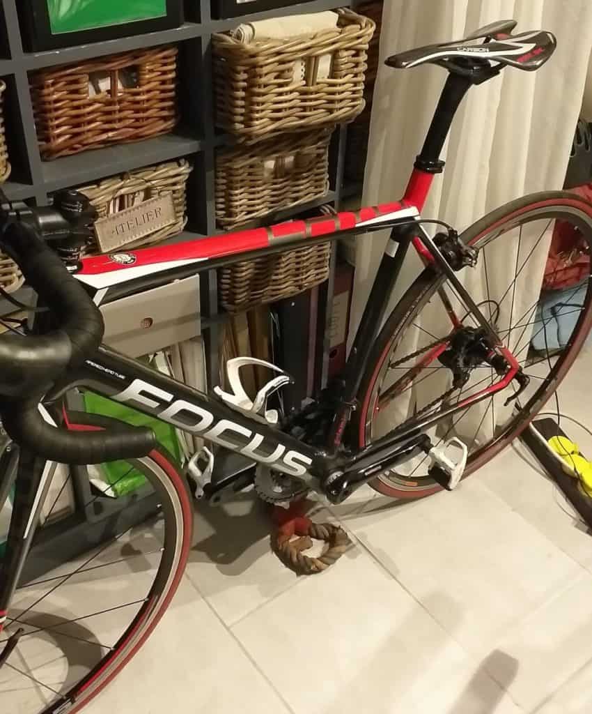 vélo de route course Focus Cayo carbone occasion 2016