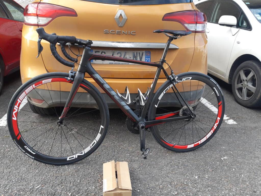 A vendre vélo de route occasion Fuji sl 2.1 di2 ultegra de 2018.