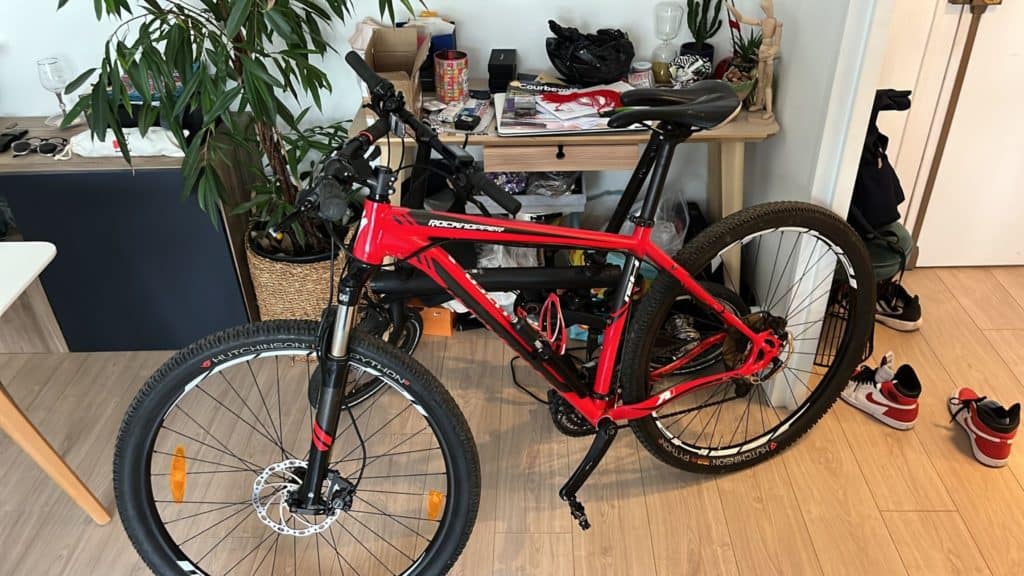 bicicleta de montaña cross country usada Specialized 29 rockhopper deporte 2018
