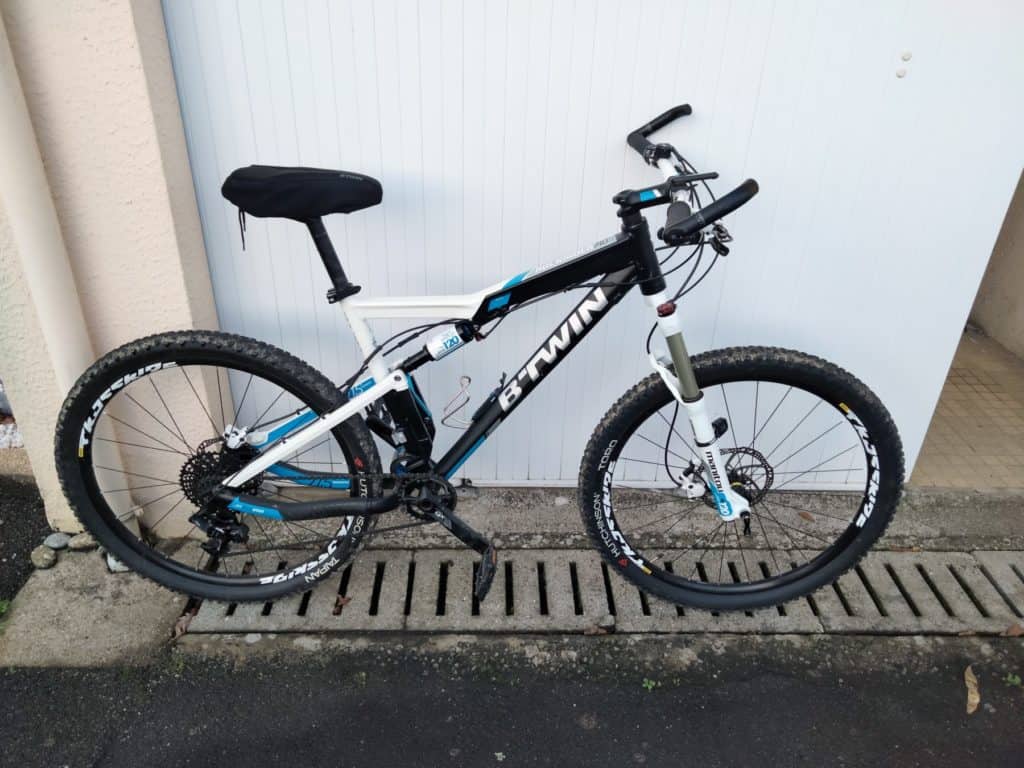 A vendre VTT cross country occasion Btwin ROCKRIDER 740 S 27,5 2018.