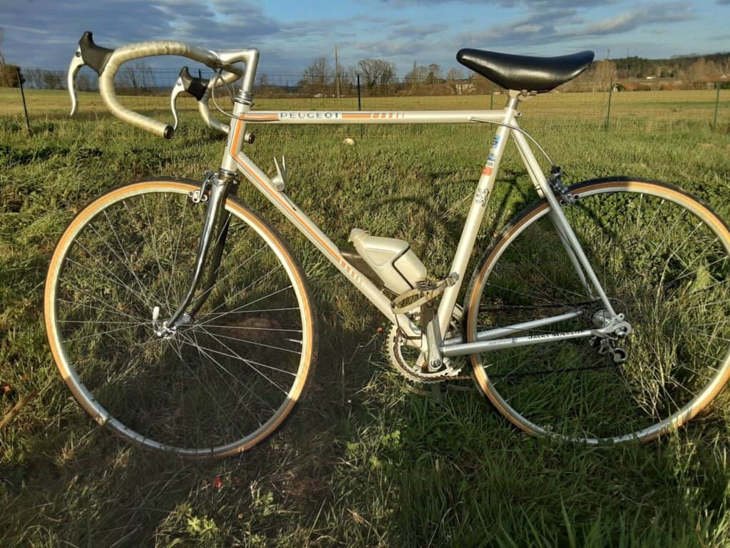 A vendre Superbe velo vintage Peugeot cycles modèle ph12 sorti en 1982 pour le centenaire.