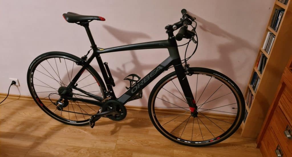 A vendre vélo de route fitness carbone occasion Orbea AVANT M40 de 2016.
