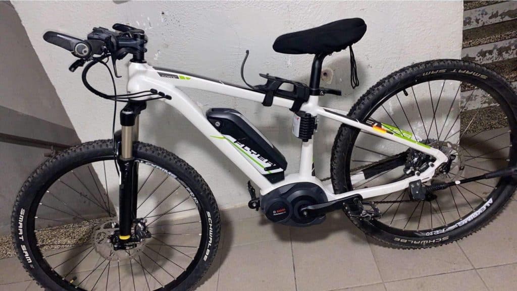 A vendre VTT électrique occasion Flyer Goroc 6.30 Hartrail de 2016.