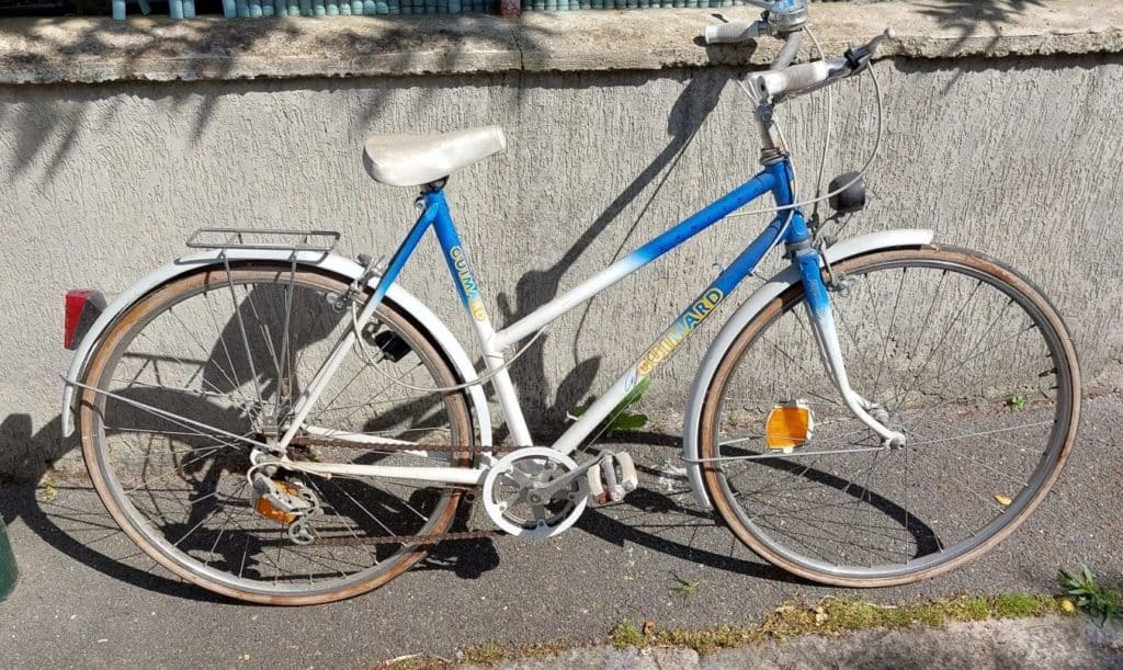 A vendre vélo enfant Guimard fille vintage