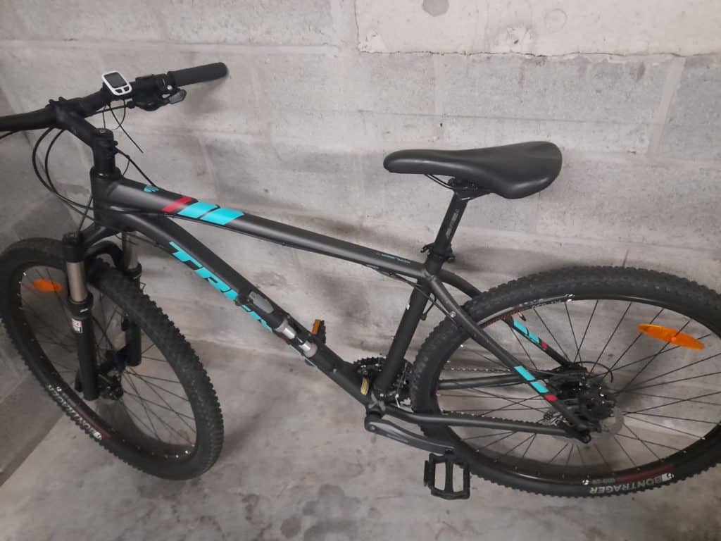 Trek Marlin 5 2017 used mountain bike