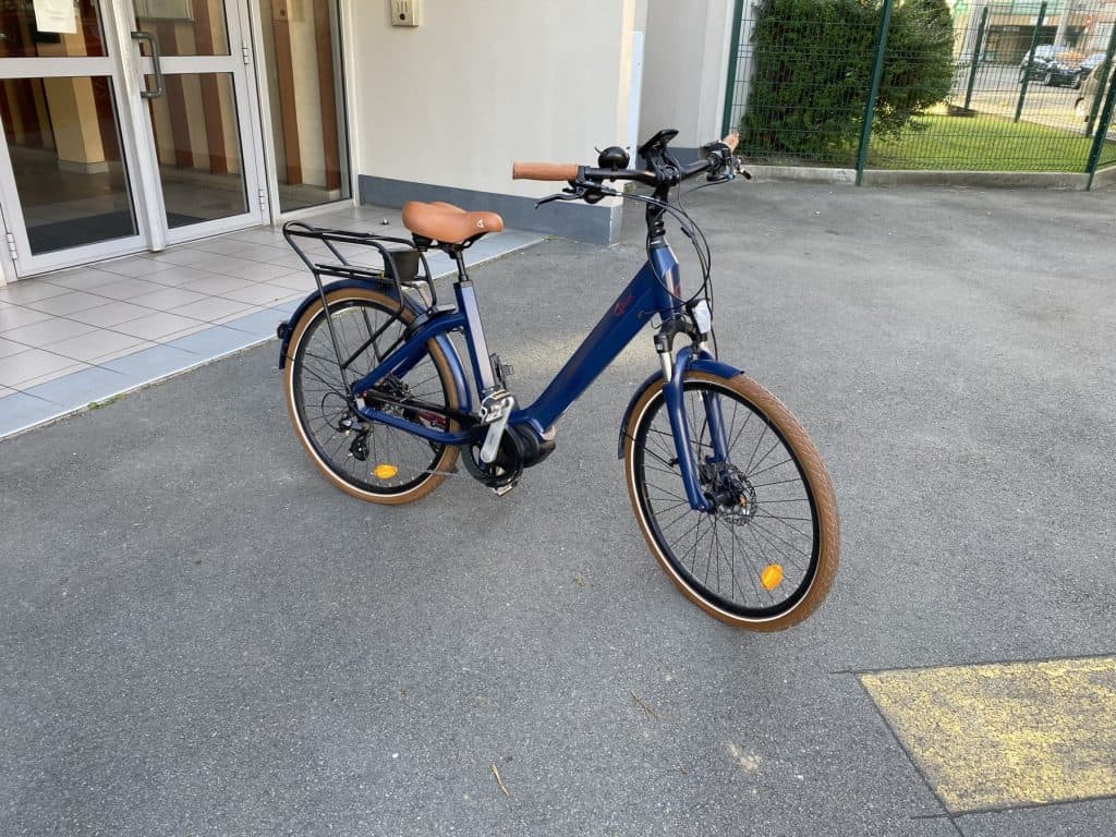 A vendre vélo électrique occasion O2FEEL SWAN D8 X 2020.