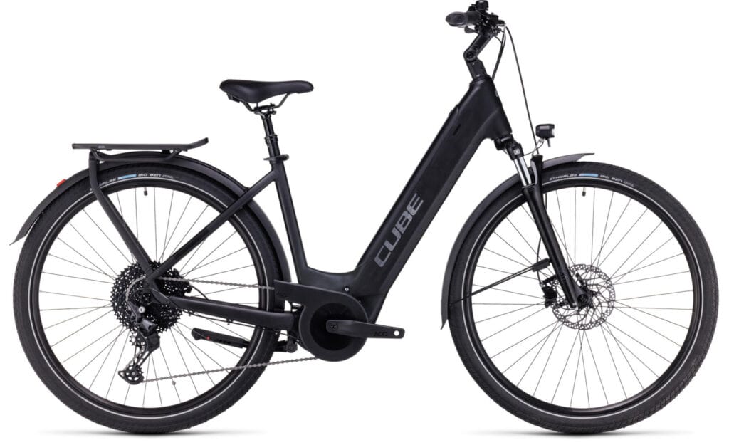 A vendre vélo électrique neuf destockage Cube touring hybrid pro 500 easy entry taille S / XS de 2023.
