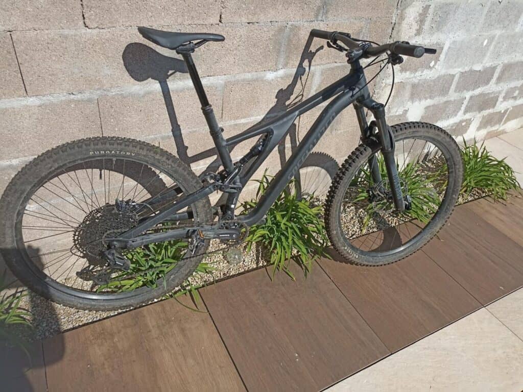 A vendre VTT all mountain occasion Specialized Stumpjumper Alloy 2021