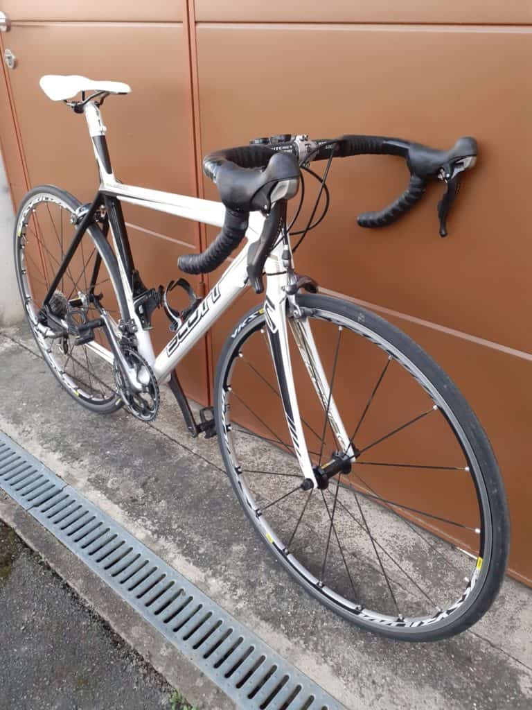 SCOTT Bike ADDICT R3 2009 - VENDRE-SON-VELO.COM