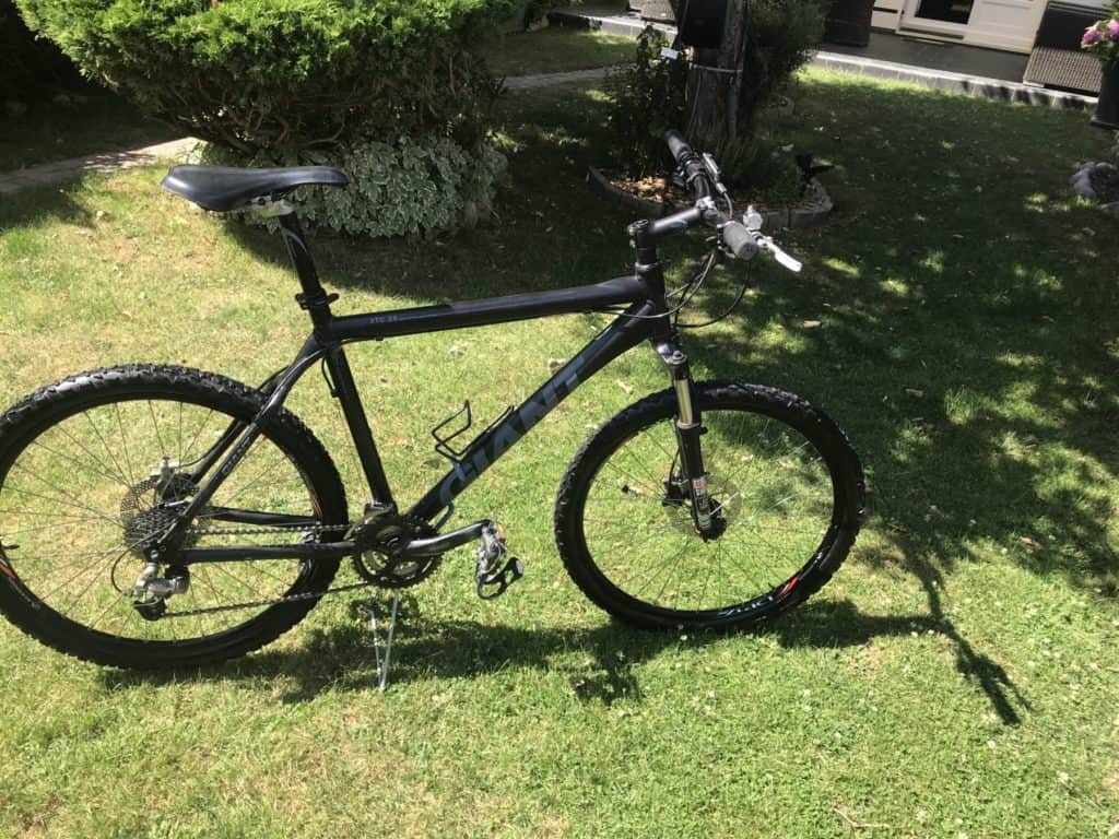 A vendre VTT Giant XTC 20 de 2013.