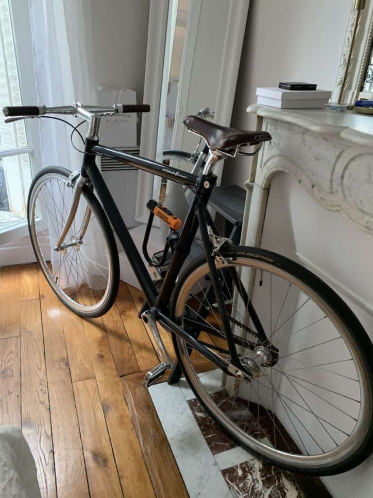 Bonjour, Je vends mon vélo de ville Schindelhauer singlespeed modèle Siegfried en très bon état de 2021