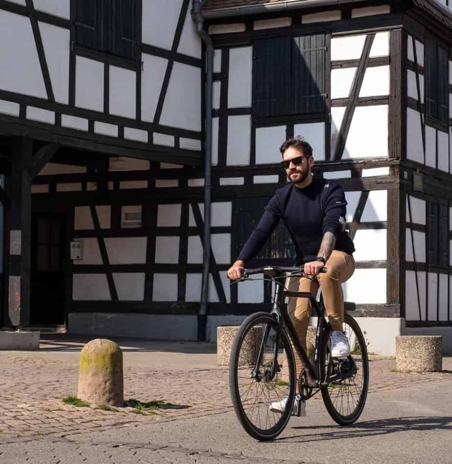 A vendre VAE vélo de ville électrique occasion Angell Black Edition 2021.