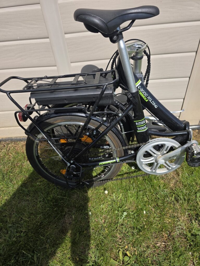 A vendre Velo pliant à assistance électrique E-2000 Foldind Formula 2020